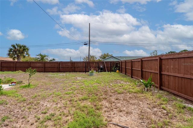 821 SILVER SPRINGS TERRACE NW, Port Charlotte, FL 33948