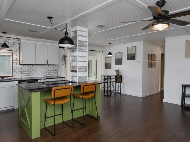 821 SILVER SPRINGS TERRACE NW, Port Charlotte, FL 33948