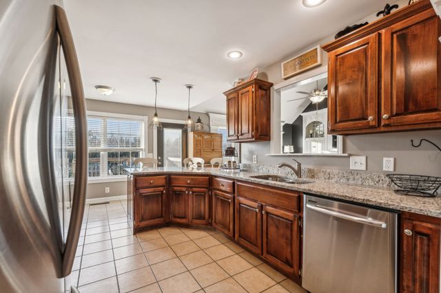 5881 Highway 31 W, Portland, TN 37148