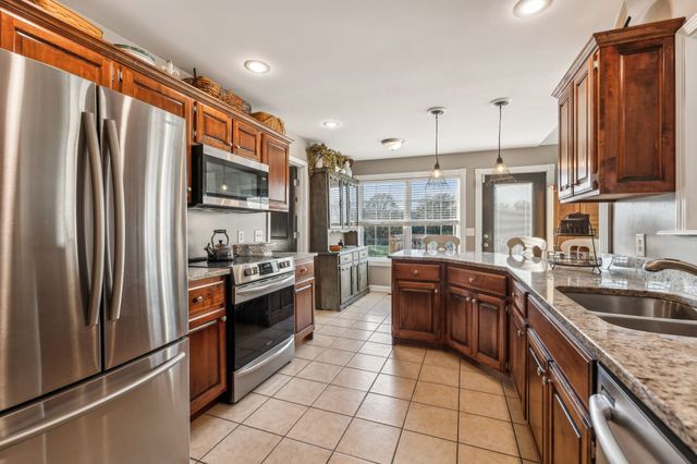 5881 Highway 31 W, Portland, TN 37148