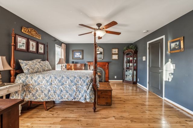 5881 Highway 31 W, Portland, TN 37148