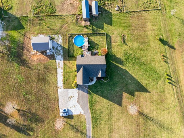 5881 Highway 31 W, Portland, TN 37148