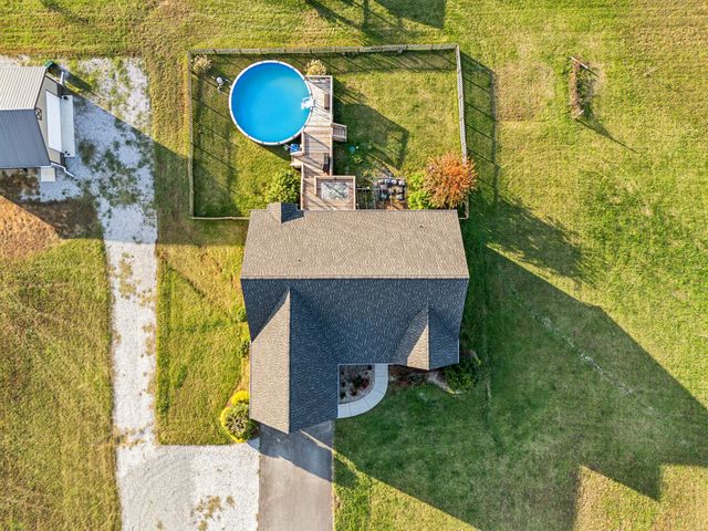 5881 Highway 31 W, Portland, TN 37148