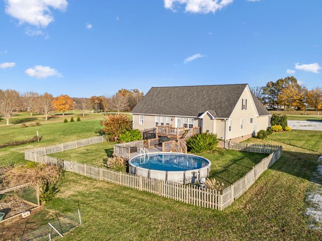 5881 Highway 31 W, Portland, TN 37148