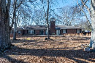 310 Hembree Hill Drive, Canton, GA 30114