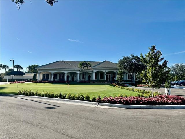 2720 Cypress Trace CIR 2920, Naples, FL 34119