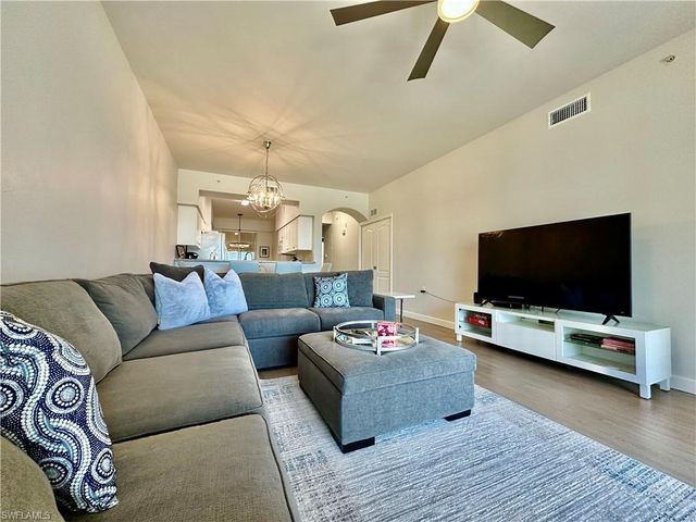 2720 Cypress Trace CIR 2920, Naples, FL 34119