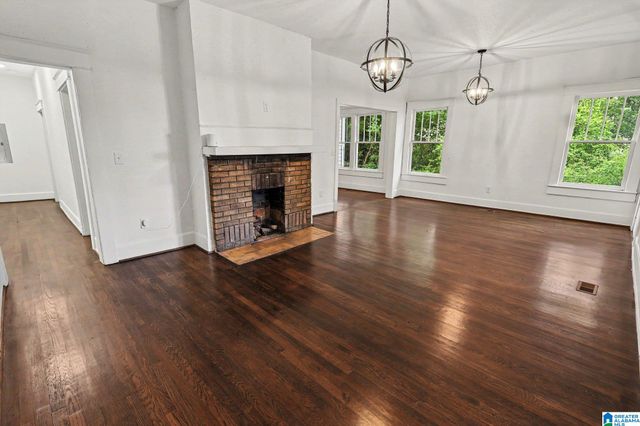 716 8TH COURT W, Birmingham, AL 35204