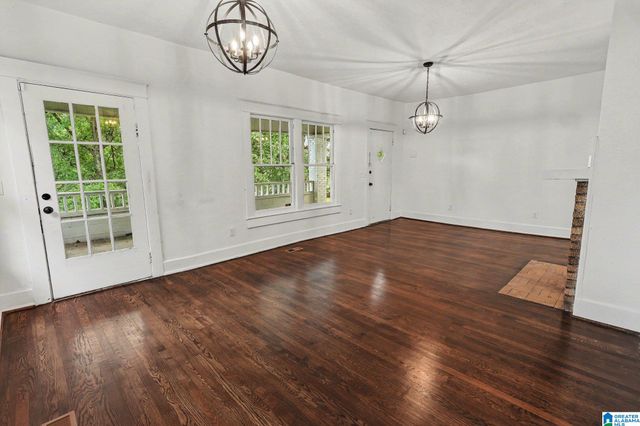 716 8TH COURT W, Birmingham, AL 35204