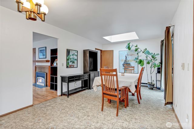 605 N 6th Street, Montesano, WA 98563