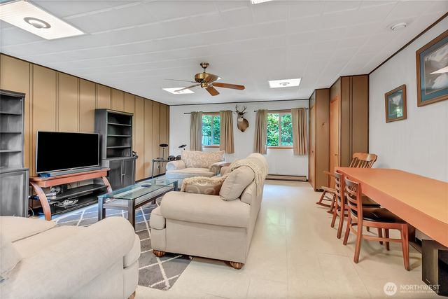 605 N 6th Street, Montesano, WA 98563