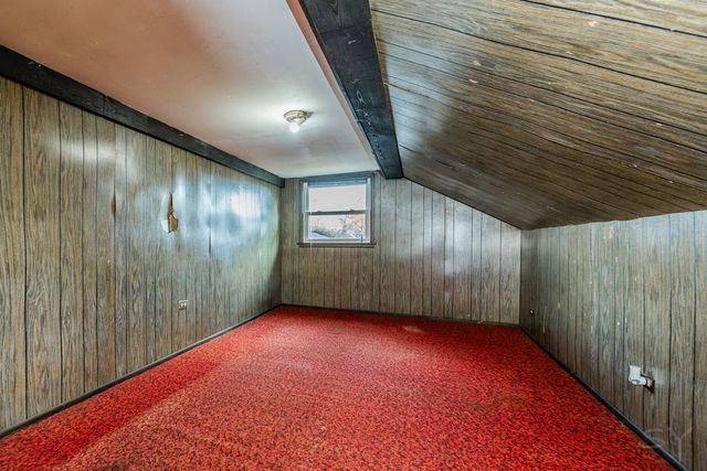 8702 W 131st Street, Palos Park, IL 60464