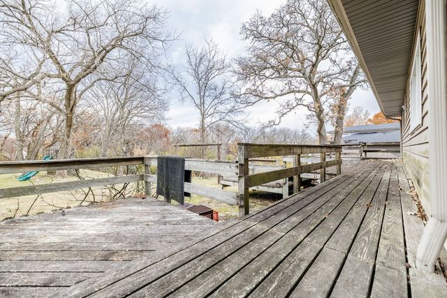 8702 W 131st Street, Palos Park, IL 60464