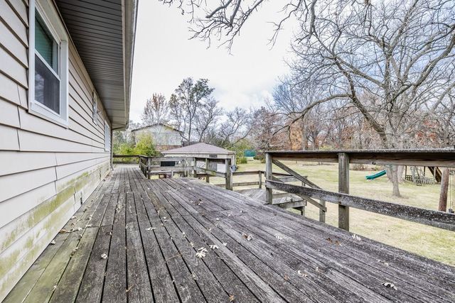 8702 W 131st Street, Palos Park, IL 60464