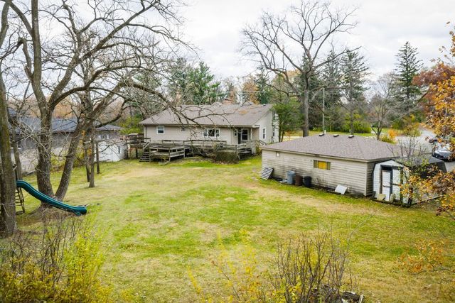 8702 W 131st Street, Palos Park, IL 60464