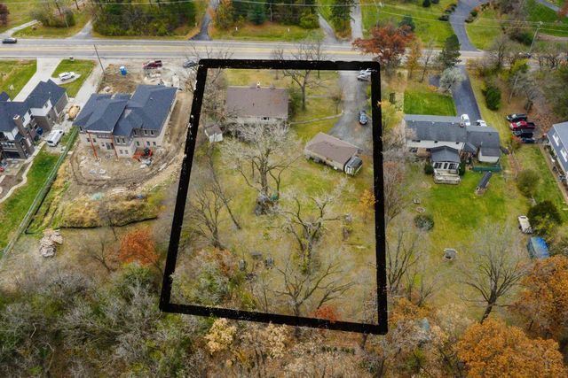 8702 W 131st Street, Palos Park, IL 60464