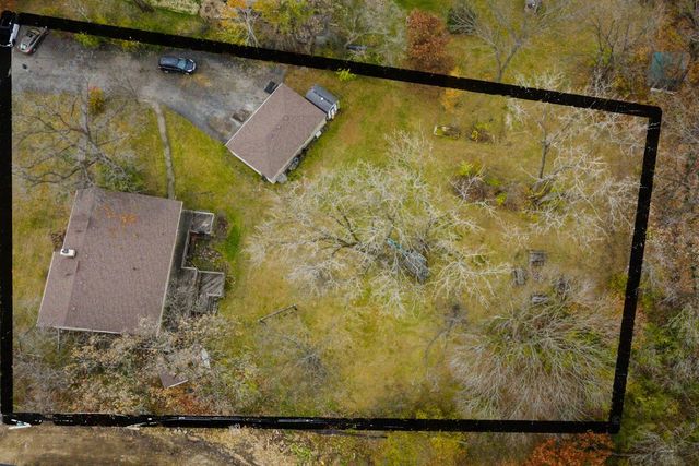 8702 W 131st Street, Palos Park, IL 60464