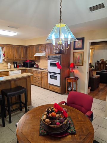 2128 EL Dorado Way Street, Carrollton, TX 75006