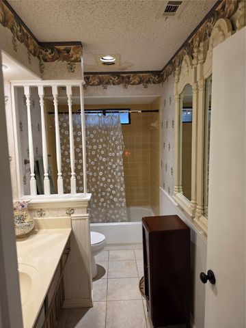 2128 EL Dorado Way Street, Carrollton, TX 75006
