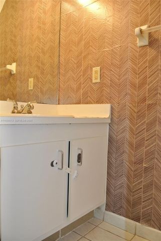 6420 SW 138th Court 105C, Miami, FL 33183