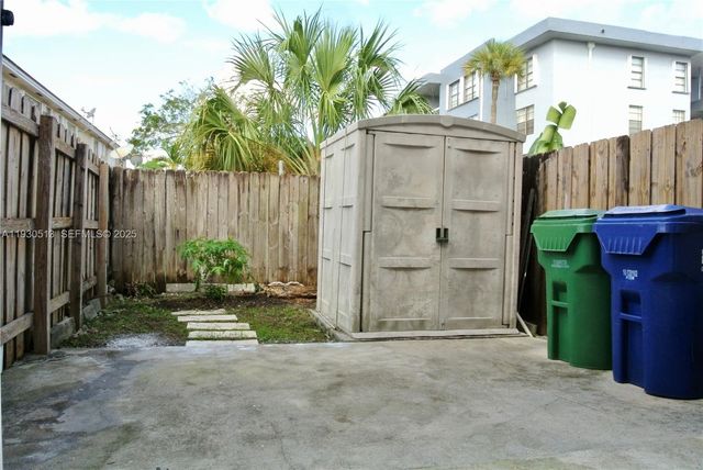 6420 SW 138th Court 105C, Miami, FL 33183