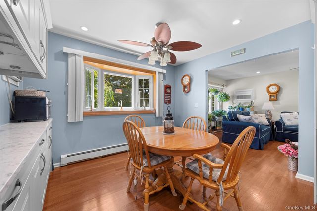 2389 Lindy Road, Westbury, NY 11590