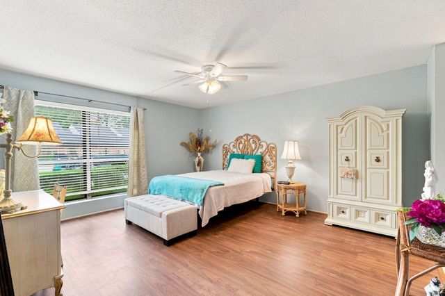 14515 Wunderlich Drive 305, Houston, TX 77069