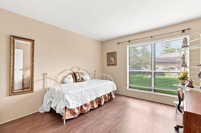 14515 Wunderlich Drive 305, Houston, TX 77069