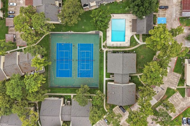 14515 Wunderlich Drive 305, Houston, TX 77069