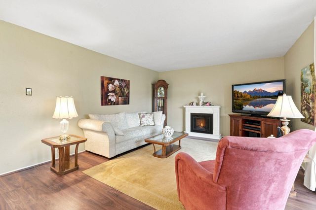 14515 Wunderlich Drive 305, Houston, TX 77069