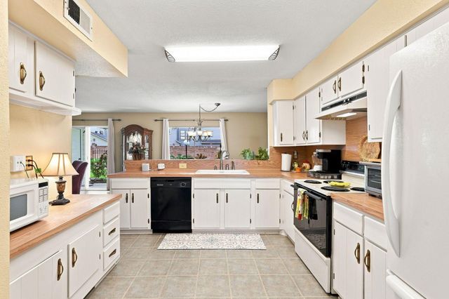 14515 Wunderlich Drive 305, Houston, TX 77069
