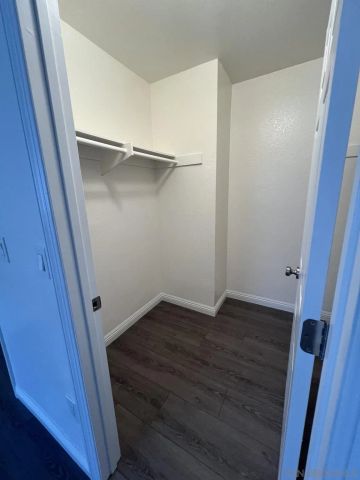 1681 BAYVIEW HEIGHTS 31, San Diego, CA 92105