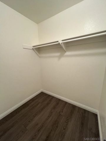 1681 BAYVIEW HEIGHTS 31, San Diego, CA 92105