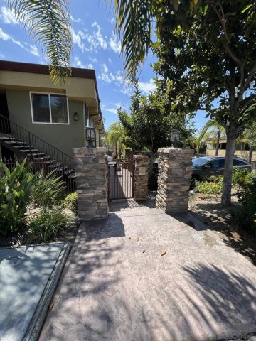 1681 BAYVIEW HEIGHTS 31, San Diego, CA 92105