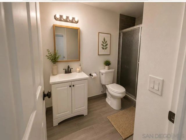 1681 BAYVIEW HEIGHTS 31, San Diego, CA 92105