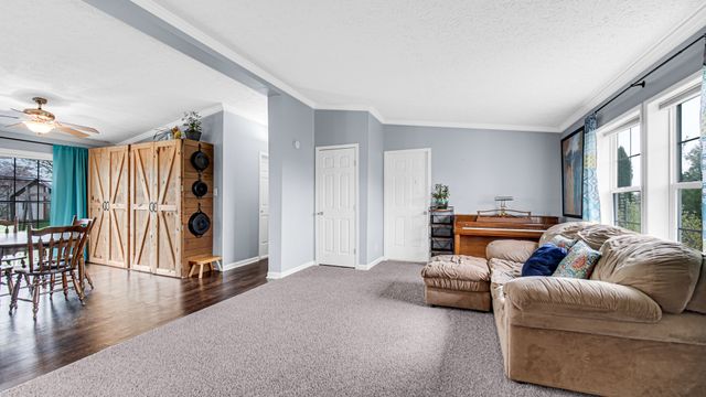 14805 W 109th Avenue, Dyer, IN 46311
