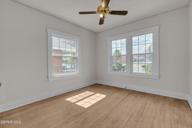 3118 E Yandell Drive, El Paso, TX 79903