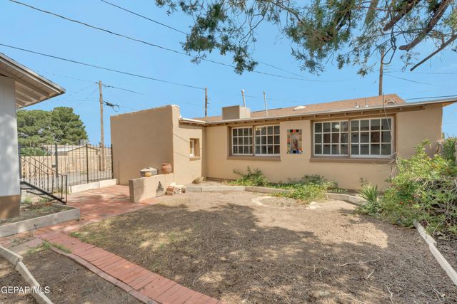 3118 E Yandell Drive, El Paso, TX 79903
