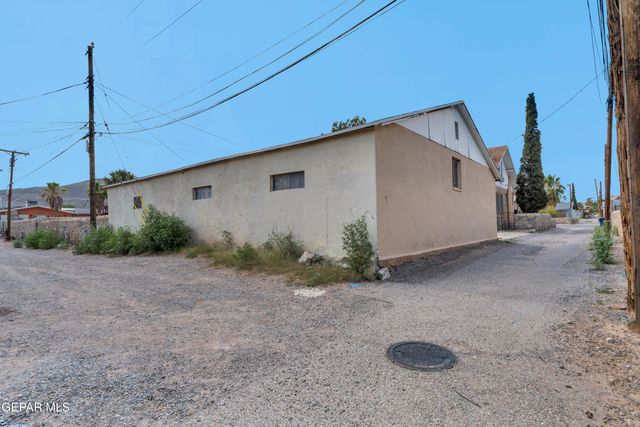 3118 E Yandell Drive, El Paso, TX 79903
