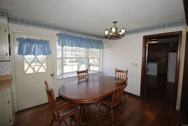 612 Sanders Dr, Redfield, AR 72132