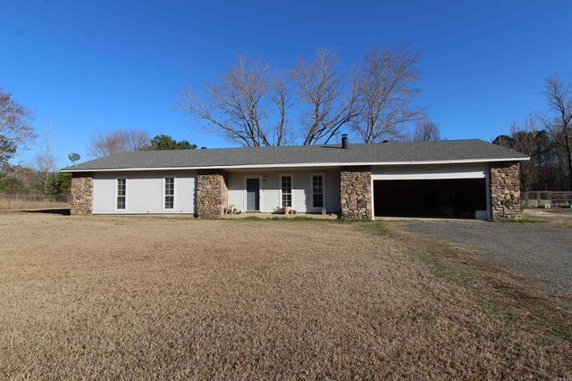 612 Sanders Dr, Redfield, AR 72132