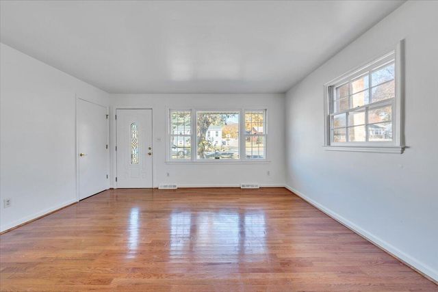 4635 Player DR, Roanoke, VA 24019