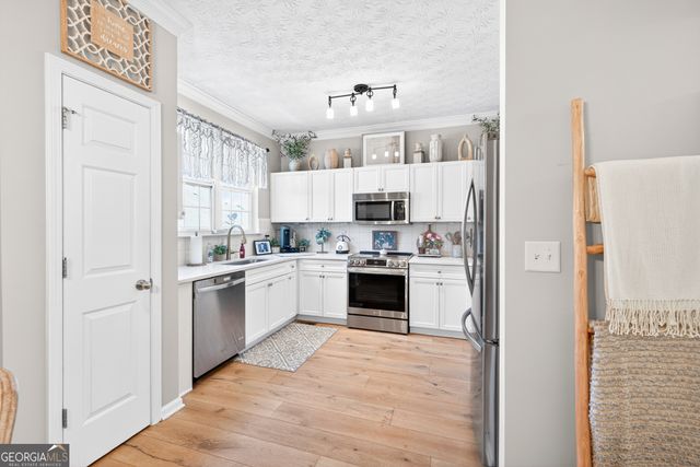 4668 Beacon Ridge Lane, Flowery Branch, GA 30542