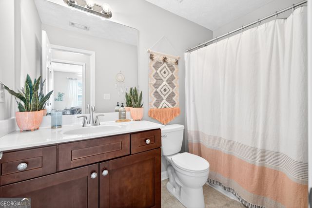 4668 Beacon Ridge Lane, Flowery Branch, GA 30542