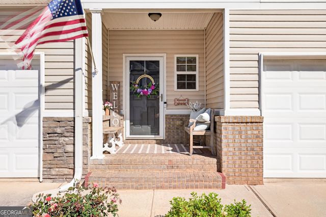 4668 Beacon Ridge Lane, Flowery Branch, GA 30542