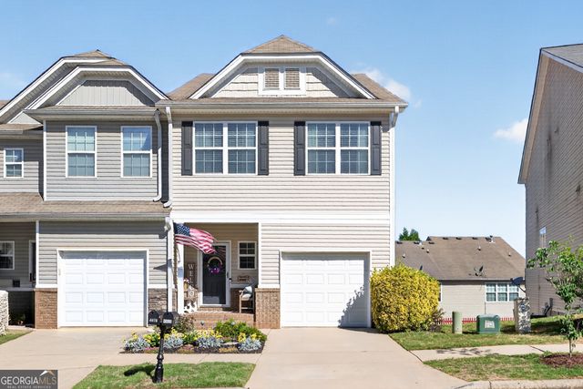 4668 Beacon Ridge Lane, Flowery Branch, GA 30542
