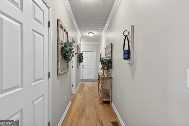 4668 Beacon Ridge Lane, Flowery Branch, GA 30542