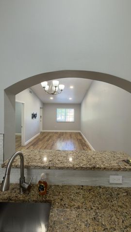 3770 N Jog Road 202, West Palm Beach, FL 33411