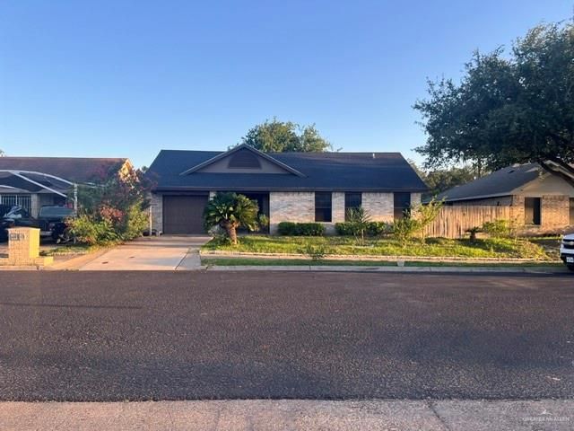 1805 Fullerton Avenue, Mcallen, TX 78504