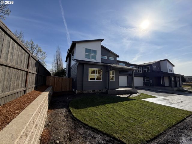 8605 Ne 136TH Ave 135, Vancouver, WA 98682